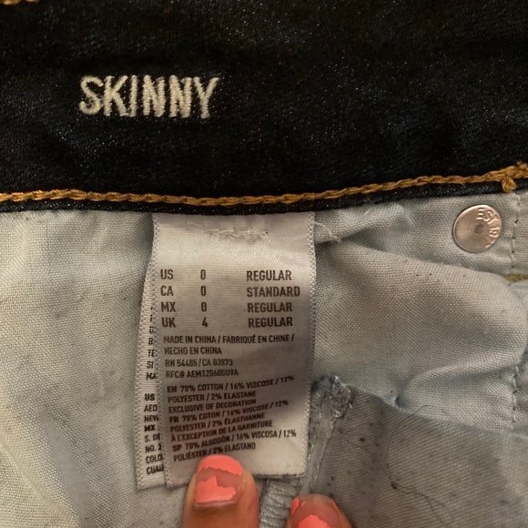 SOLD! American Eagle Super Stretch Skinny Jeans - Picture 4 of 5